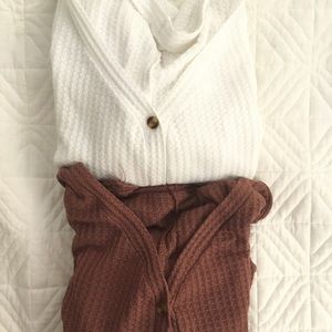 2 PACK Waffle Button-Down Tie Long Sleeve
